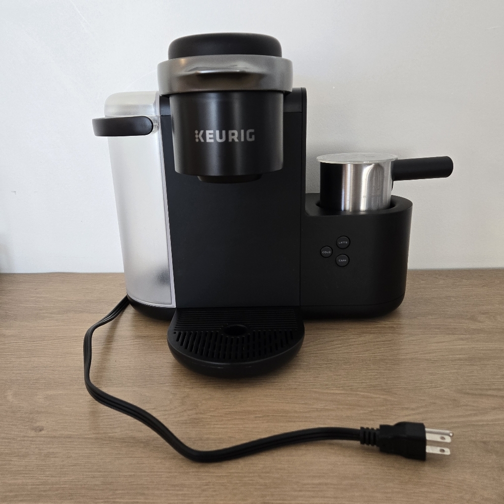 Keurig K-Cafe Single Serve Coffee Latte & Cappuccino Maker